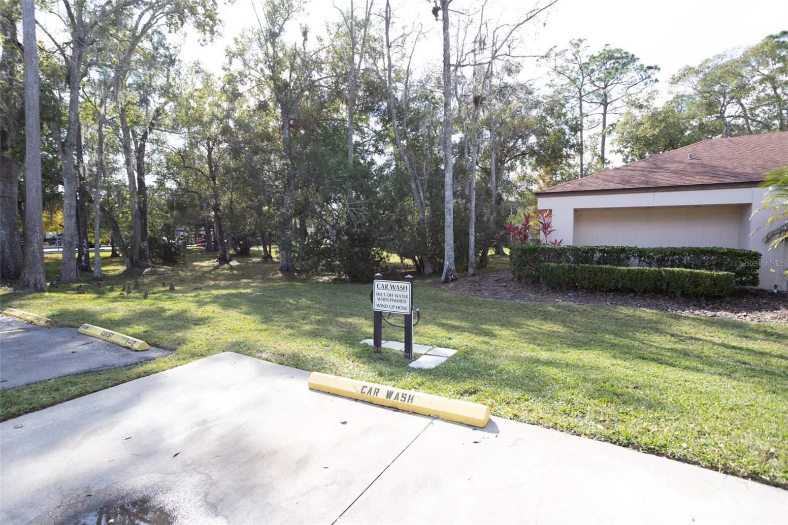 Image 37 of 67 For 3399 Mermoor Drive 207