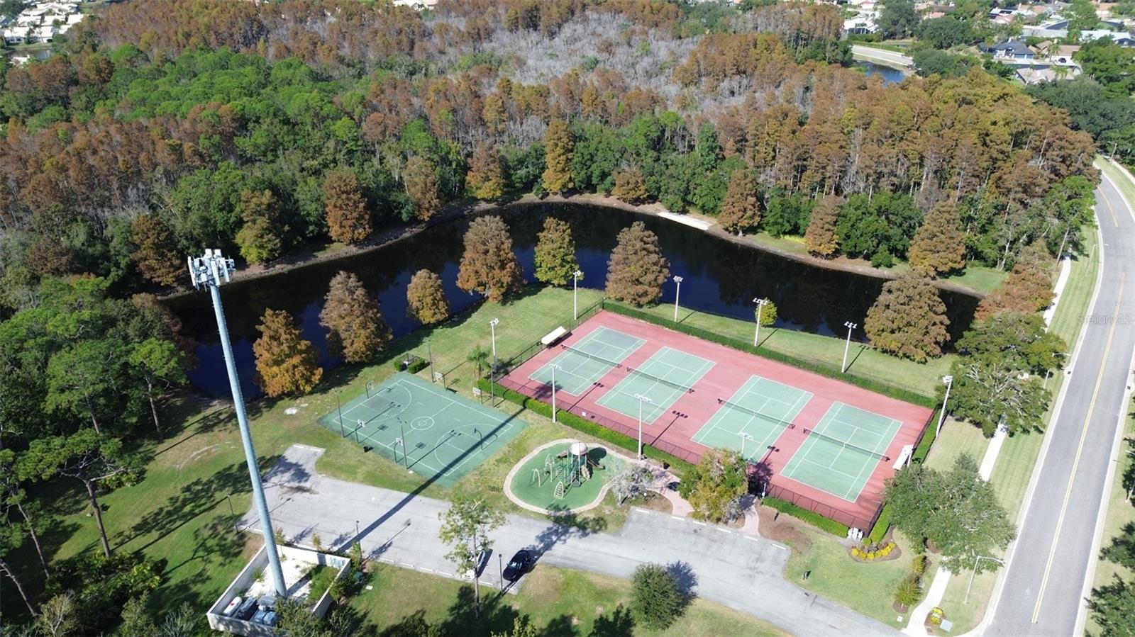 Image 44 of 67 For 3399 Mermoor Drive 207