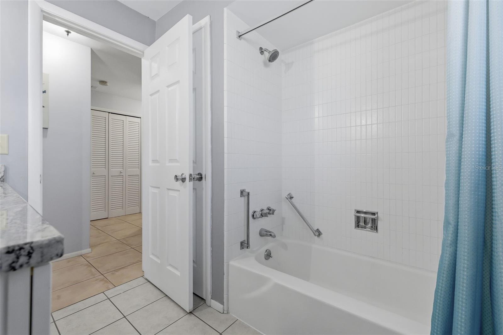 Image 29 of 68 For 2423 Rutland Lane