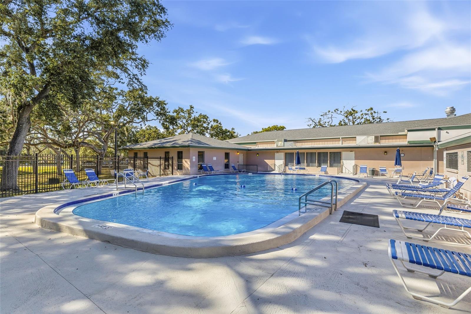 Image 67 of 68 For 2423 Rutland Lane