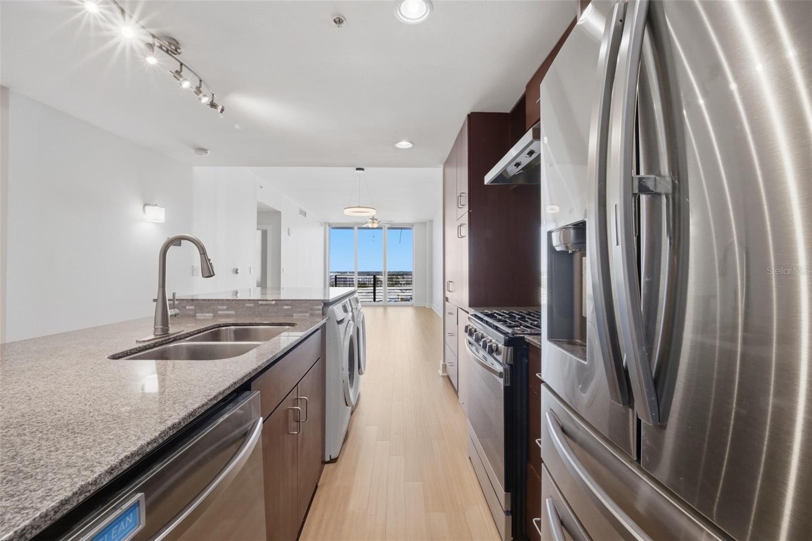 Image 6 of 31 For 1208 Kennedy Boulevard 1121