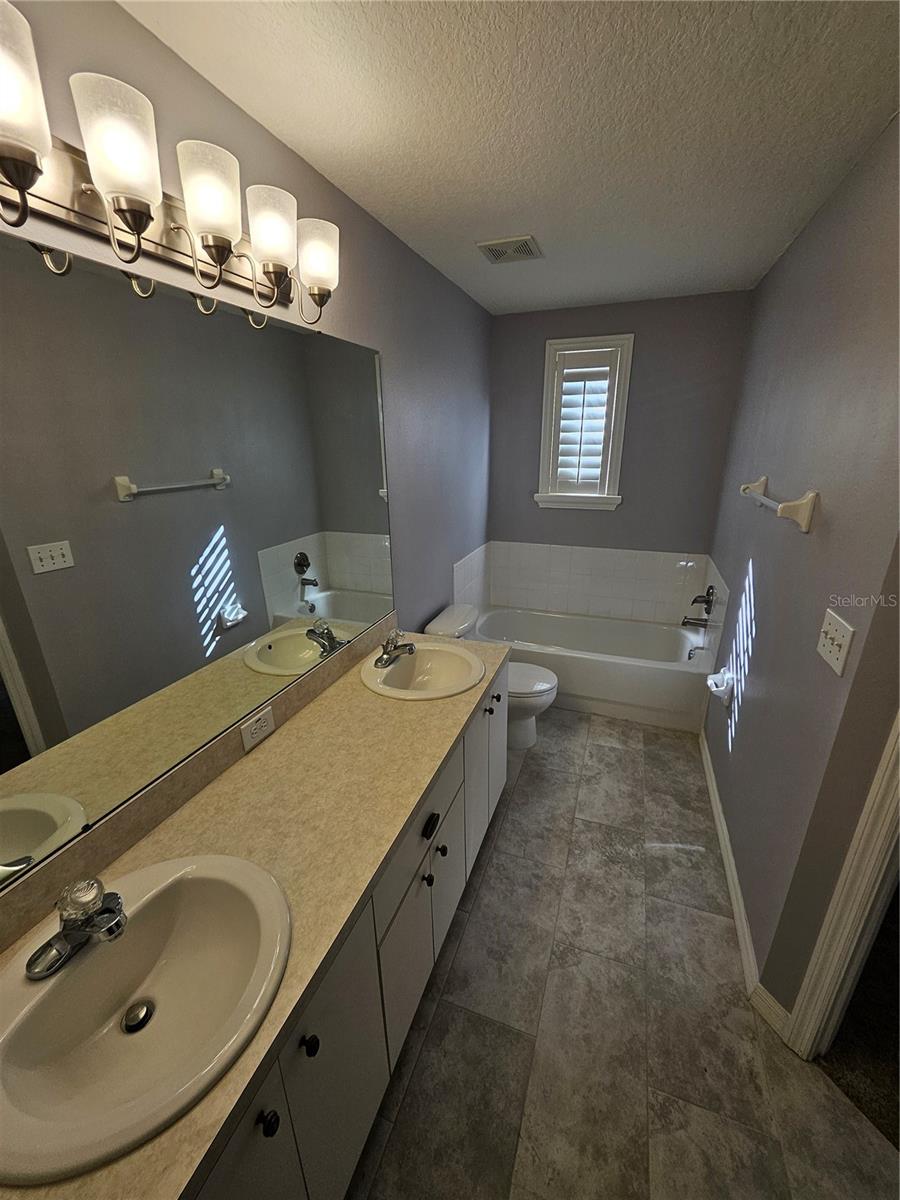 Image 20 of 34 For 7715 Bristol Park Drive