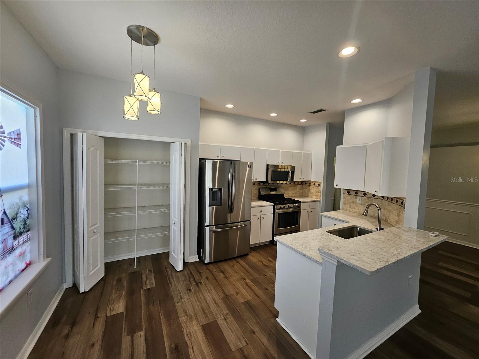 Image 3 of 34 For 7715 Bristol Park Drive