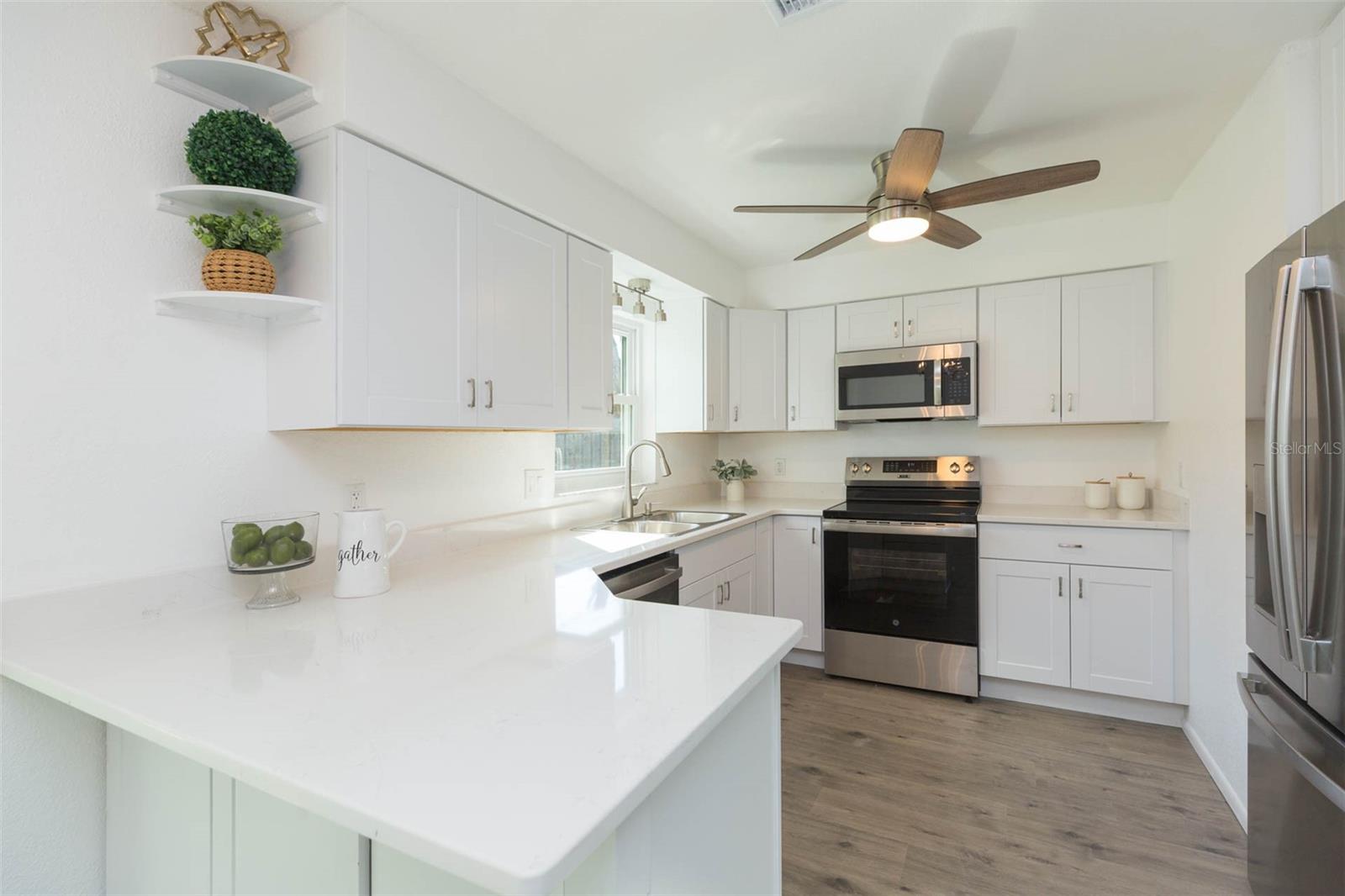 Image 12 of 36 For 5938 4th Avenue S