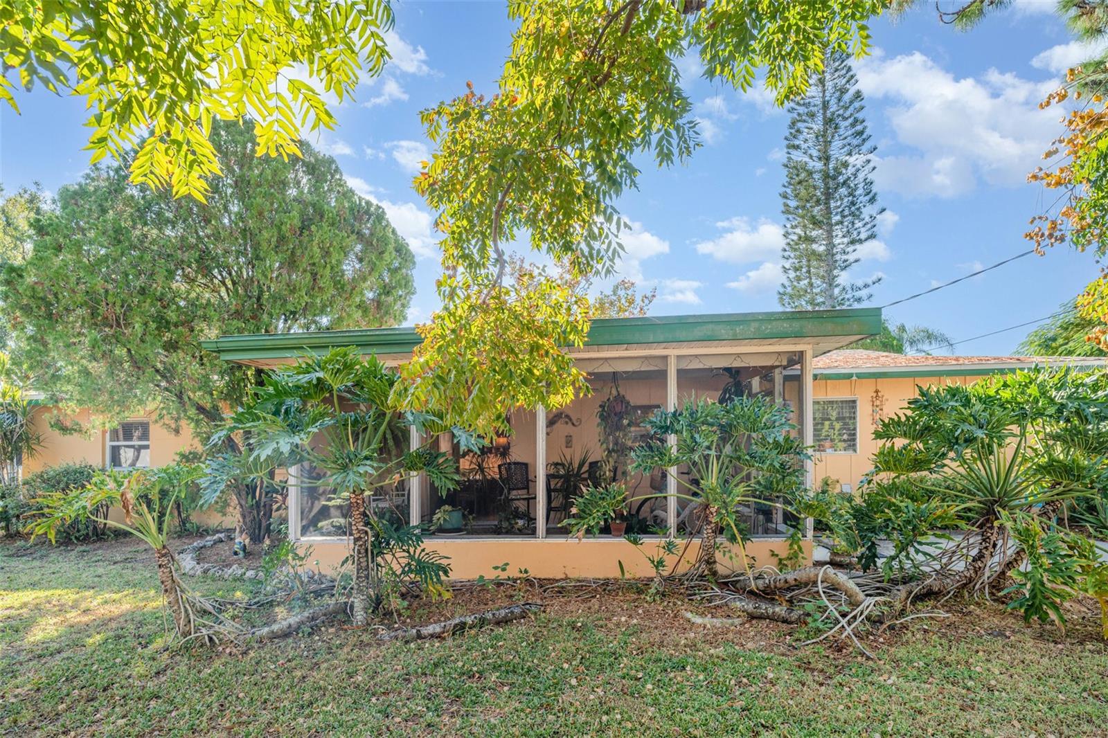 Image 18 of 20 For 4652 Maceachen Boulevard