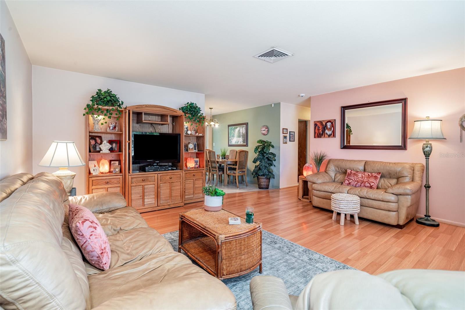 Image 8 of 20 For 4652 Maceachen Boulevard