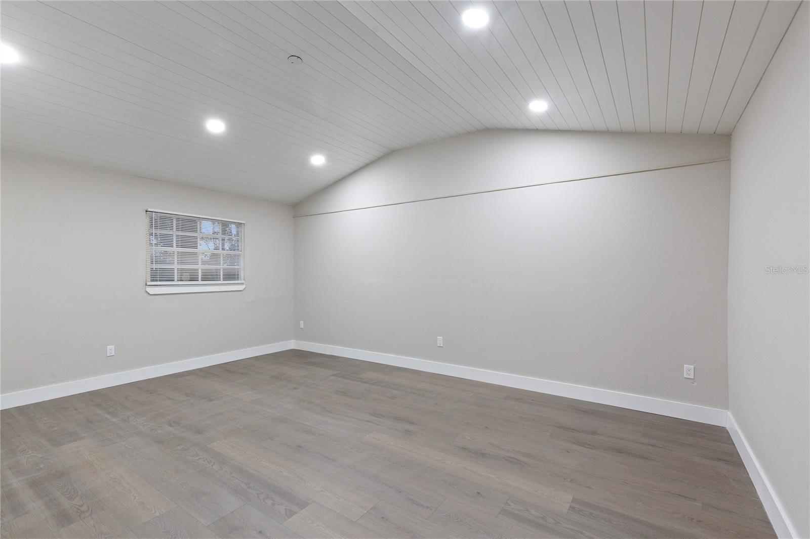 Image 19 of 19 For 4905 Nesmith Road