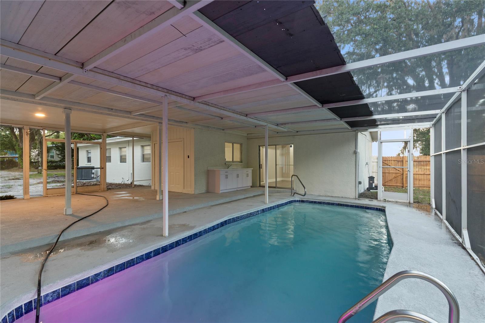 Image 6 of 19 For 4905 Nesmith Road