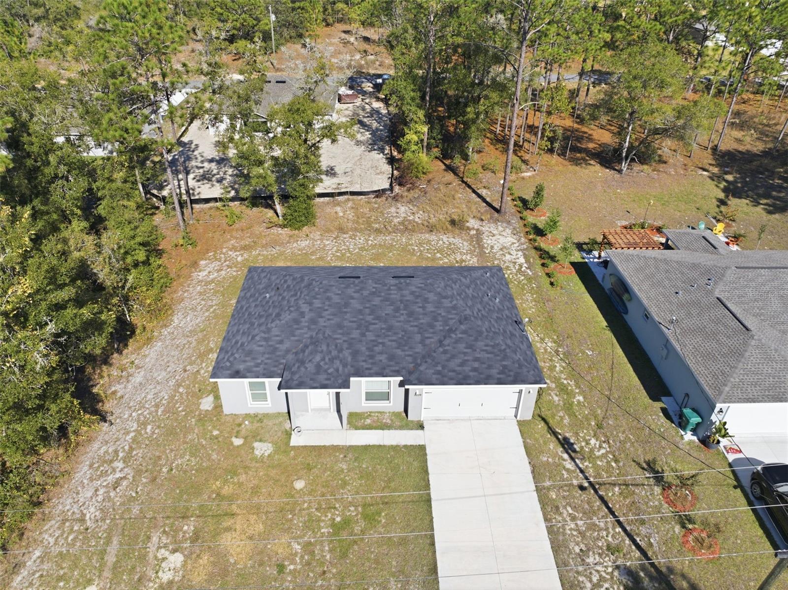 Listing photo id 1 for 2039 Shellbark Drive