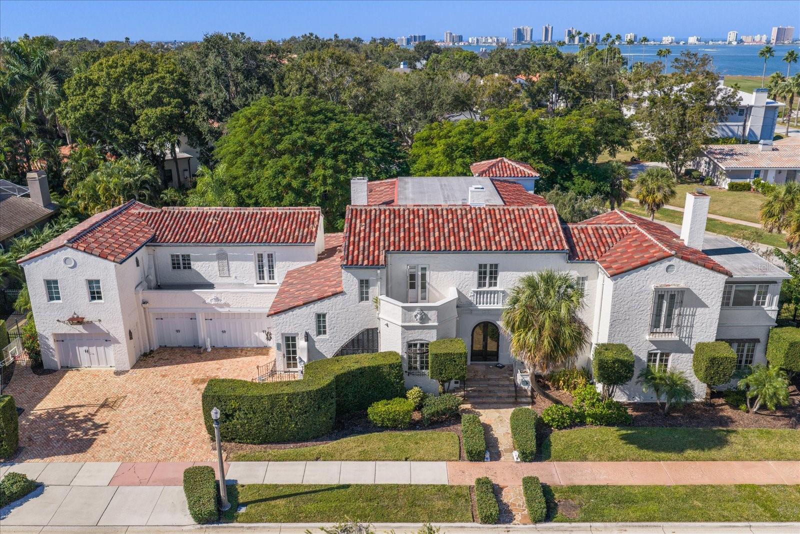 Details for 1102 Palm View Avenue, BELLEAIR, FL 33756