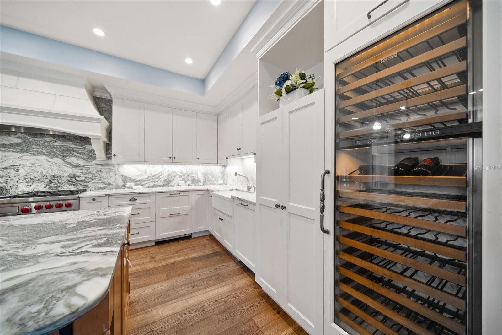 Image 22 of 81 For 1102 Palm View Avenue