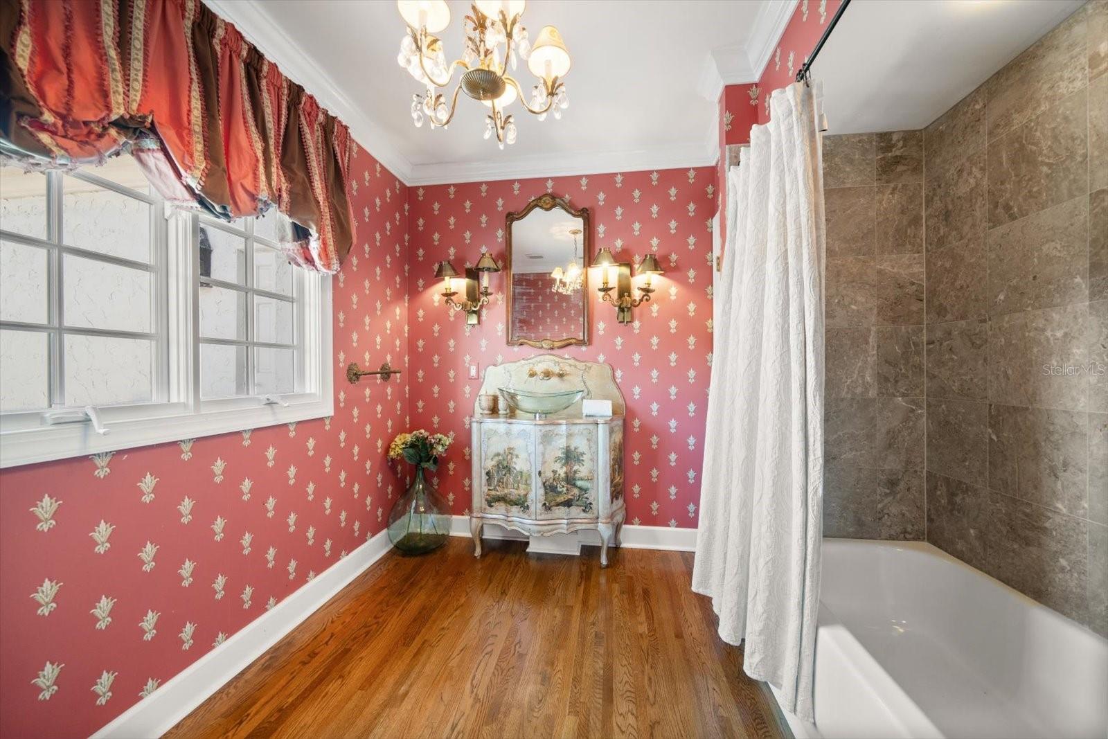 Image 48 of 81 For 1102 Palm View Avenue