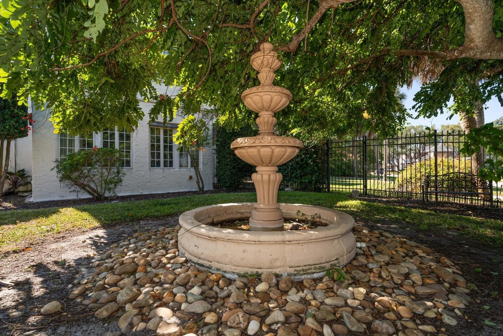 Image 67 of 81 For 1102 Palm View Avenue