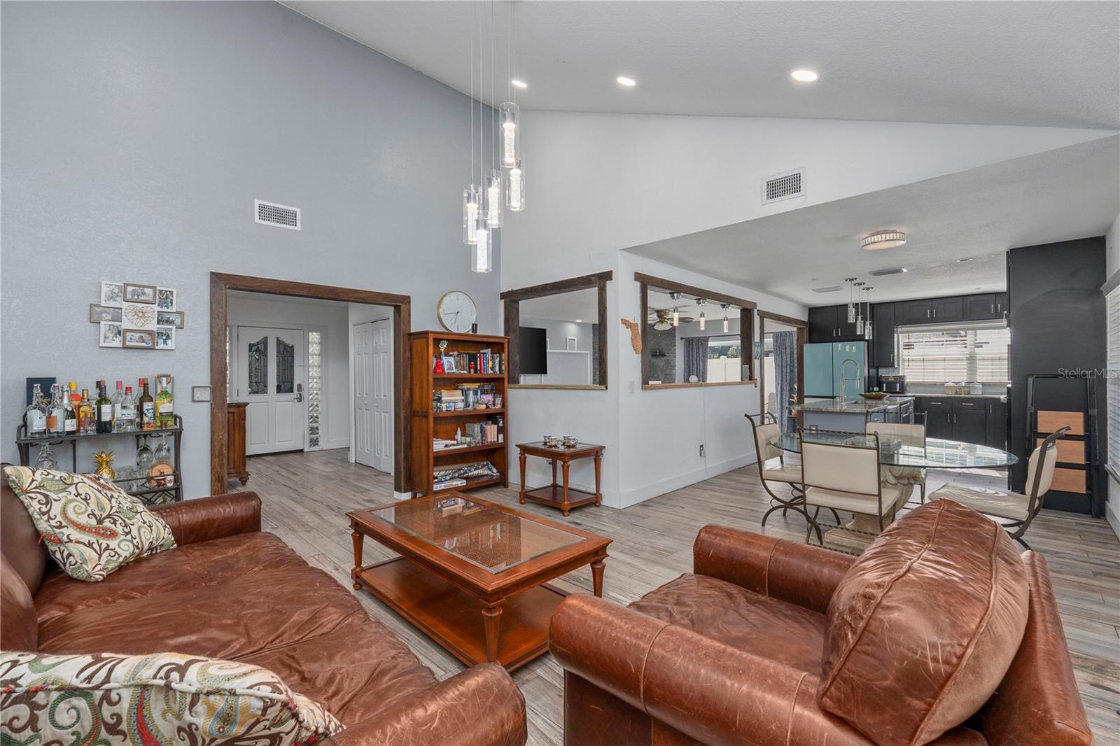 Image 11 of 66 For 13834 Cherry Creek Drive