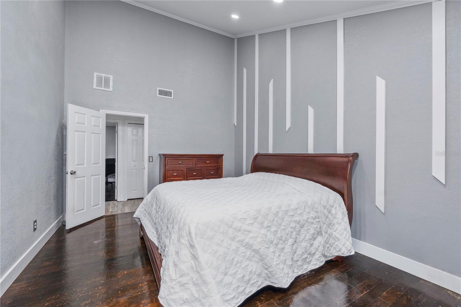 Image 23 of 66 For 13834 Cherry Creek Drive