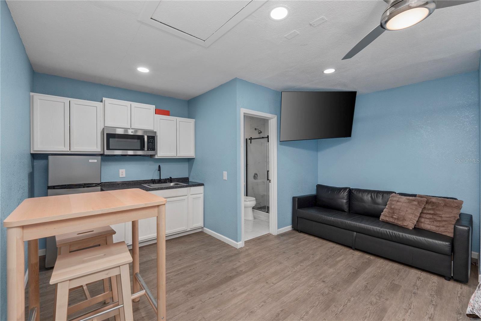 Image 34 of 66 For 13834 Cherry Creek Drive