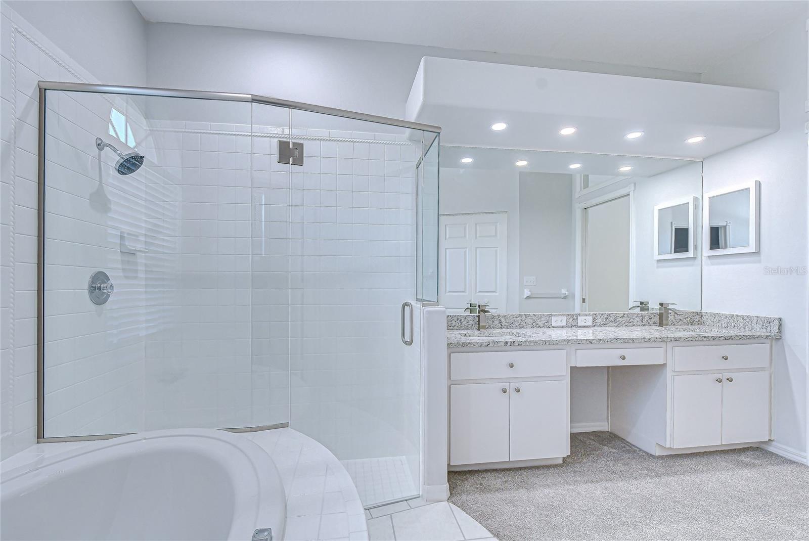 Image 13 of 36 For 9442 Fred Street