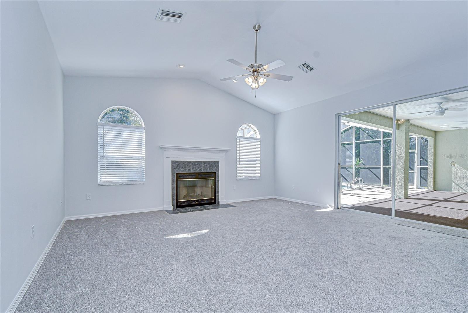 Image 22 of 36 For 9442 Fred Street