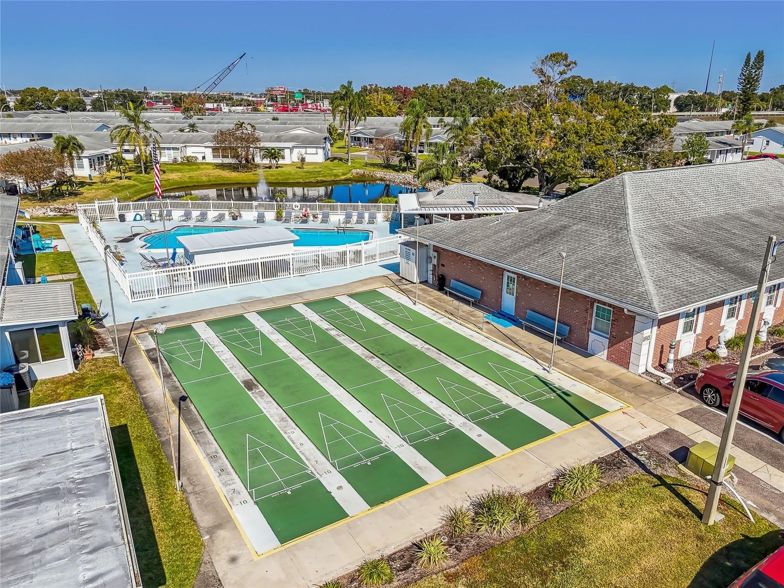 Image 20 of 28 For 5122 Iris Drive N 12