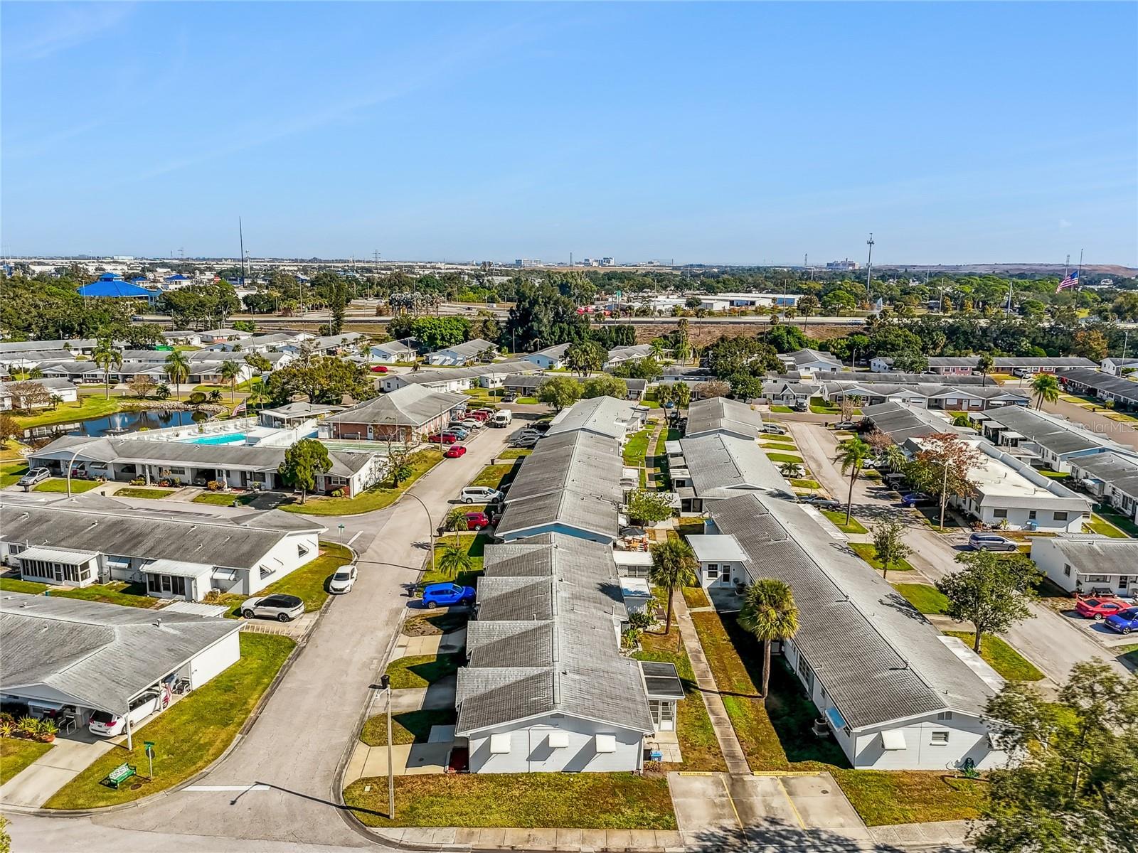 Image 25 of 28 For 5122 Iris Drive N 12