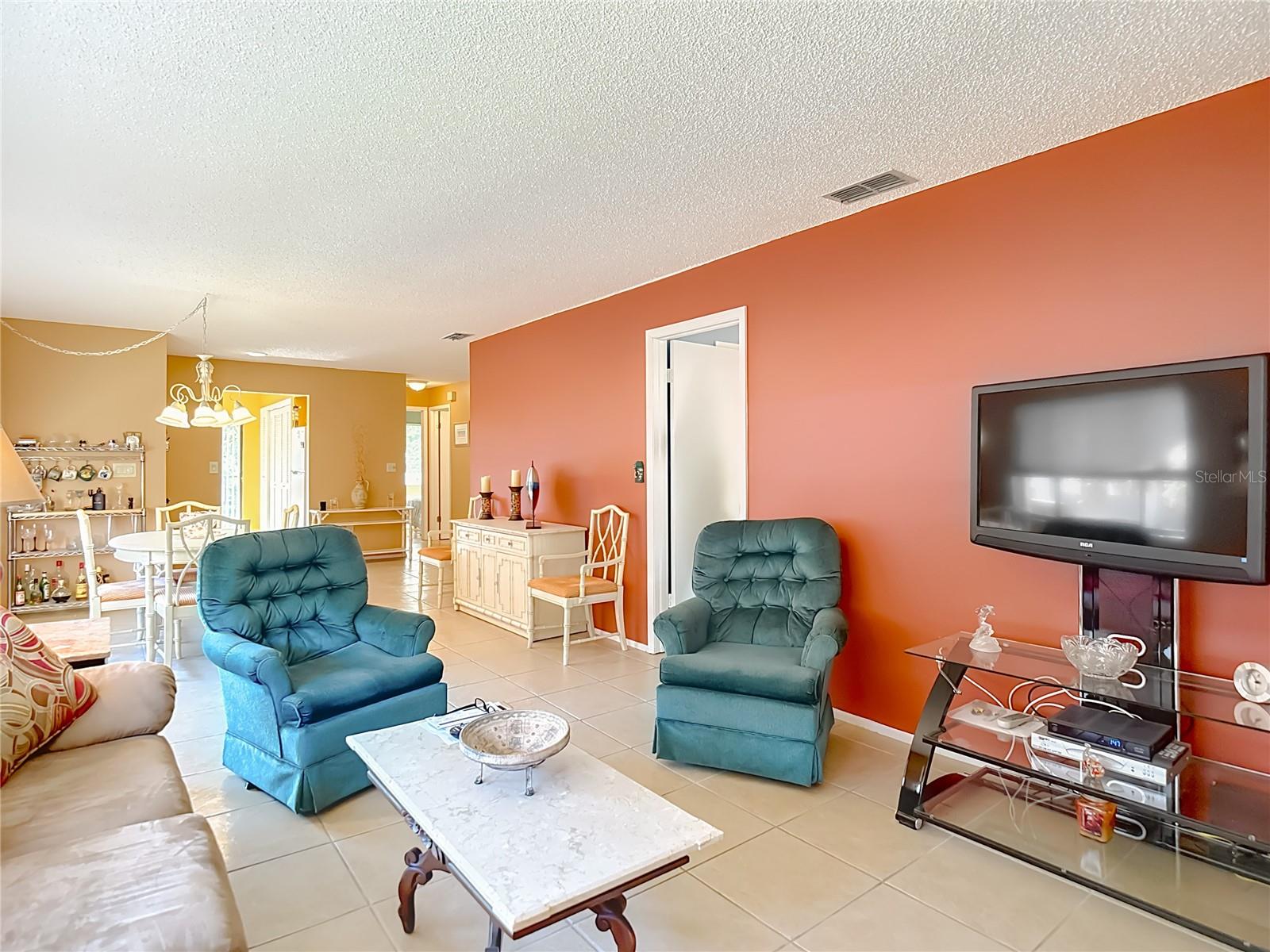 Image 16 of 69 For 12924 Wedgewood Way D