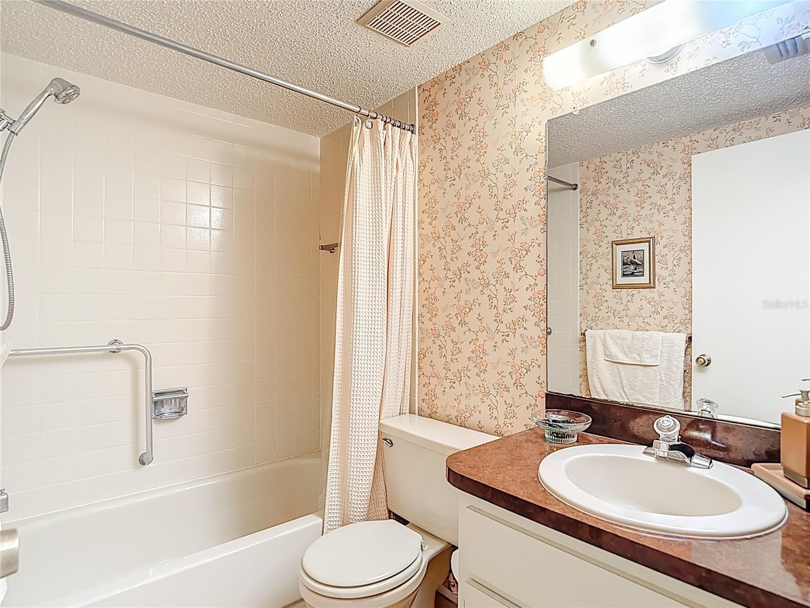 Image 31 of 69 For 12924 Wedgewood Way D