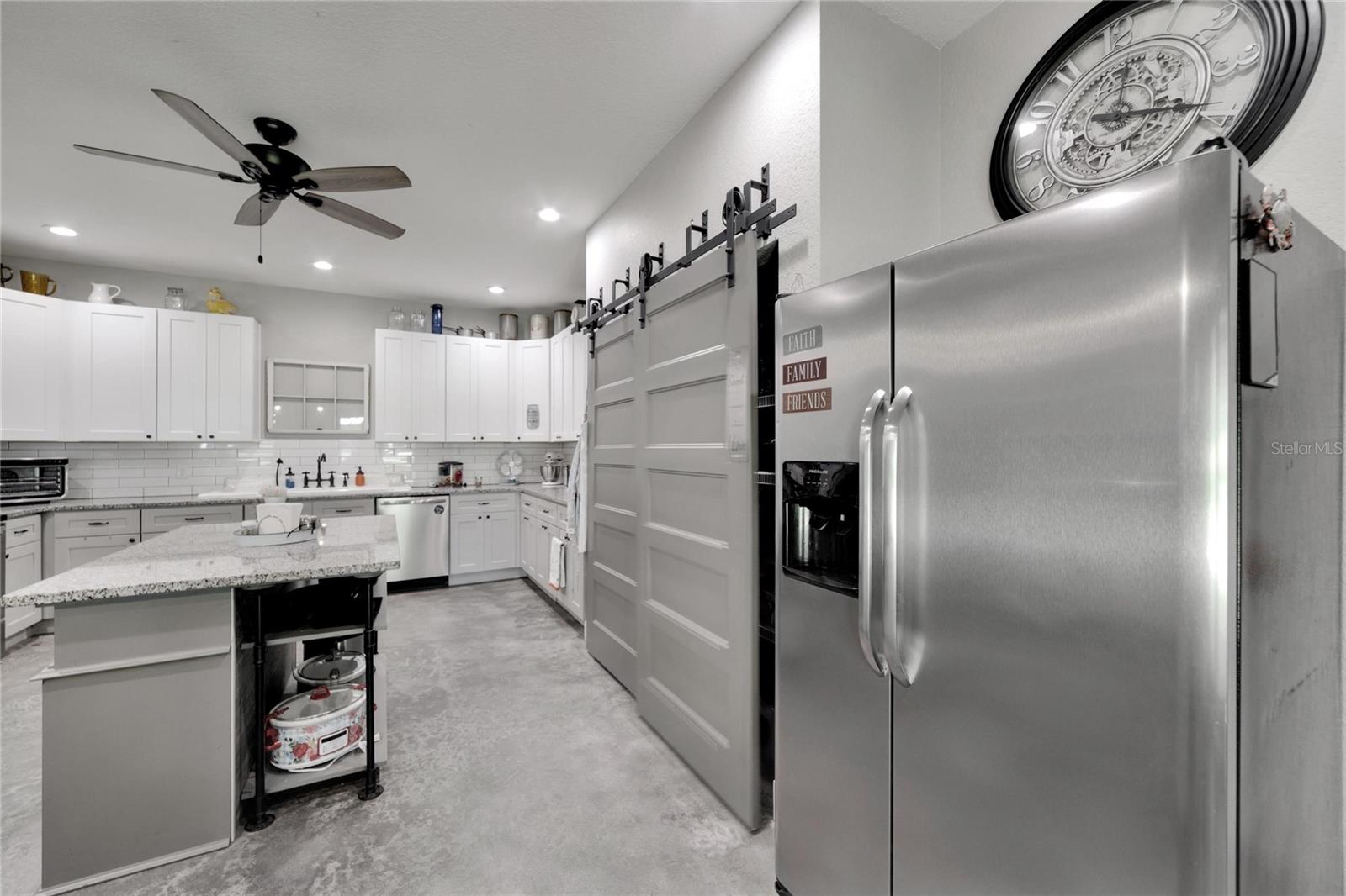 Image 11 of 99 For 9017 County Line Road