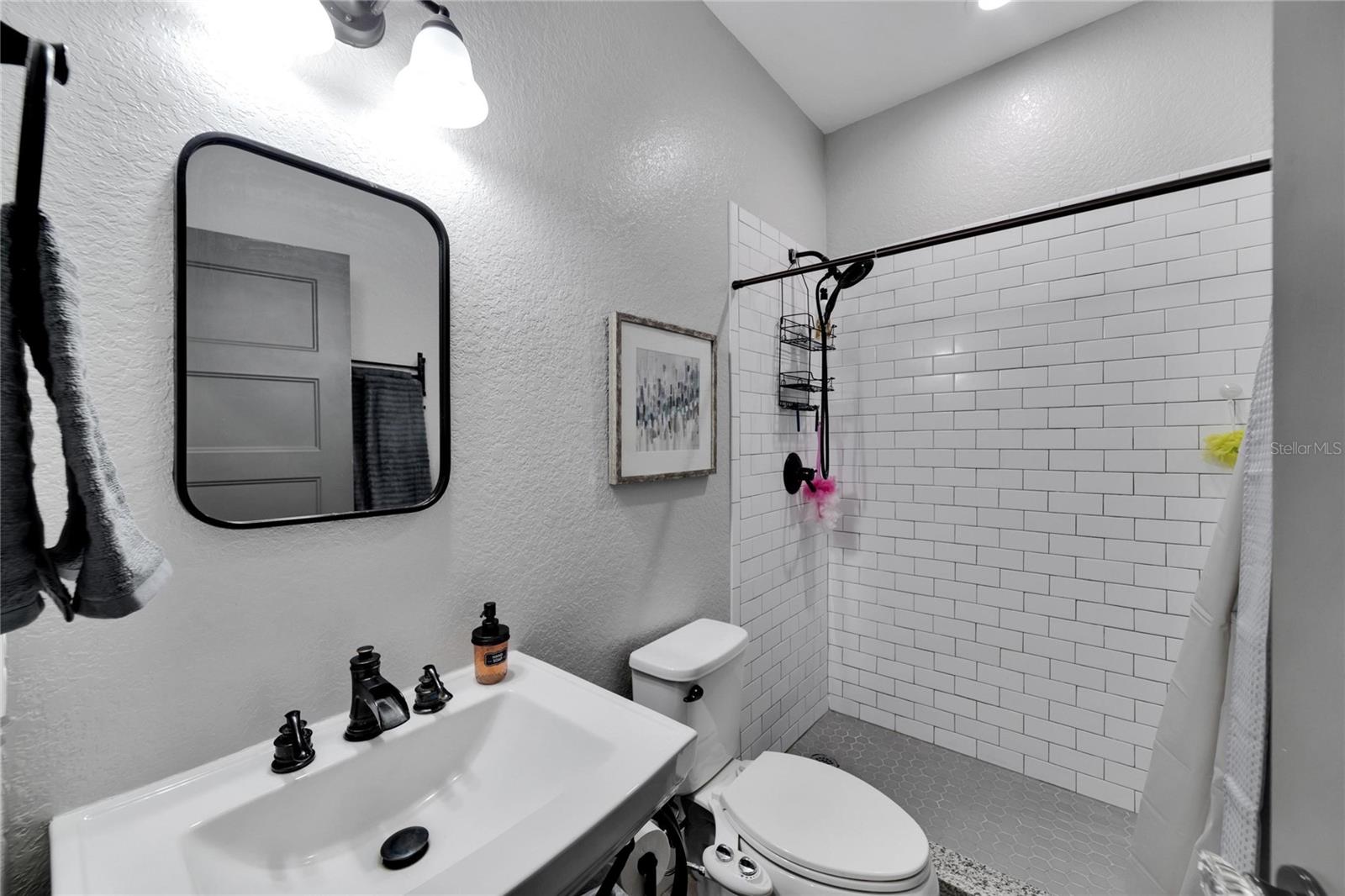 Image 21 of 99 For 9017 County Line Road