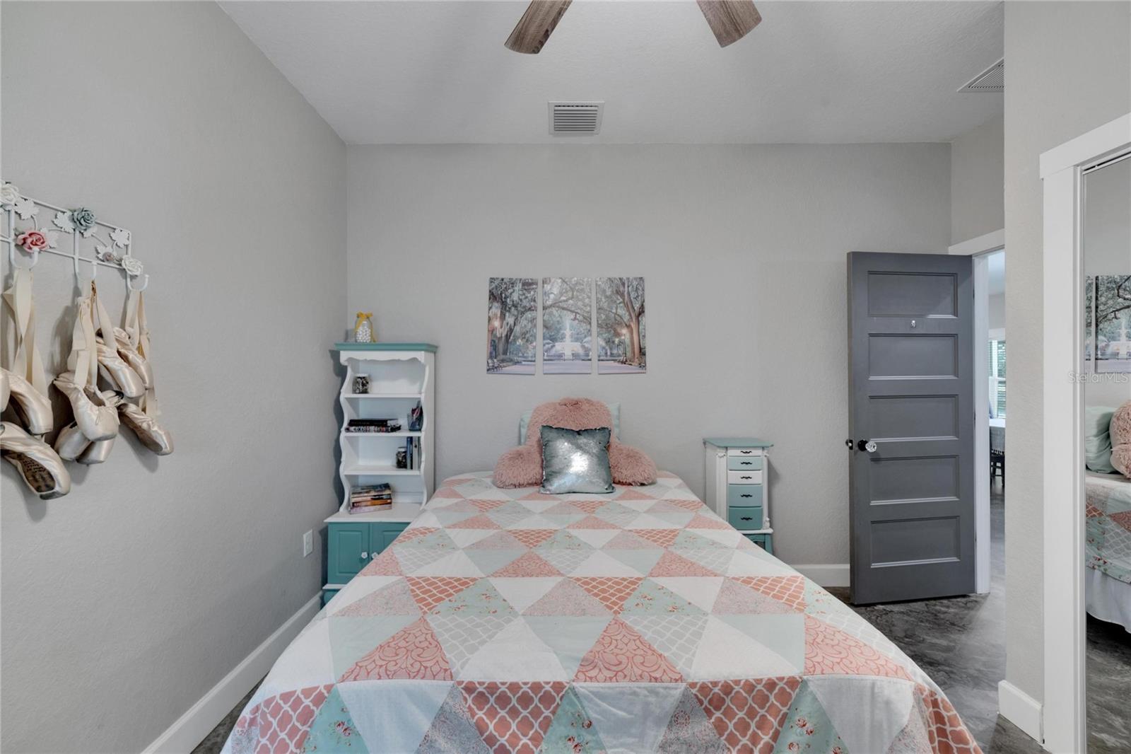 Image 22 of 99 For 9017 County Line Road