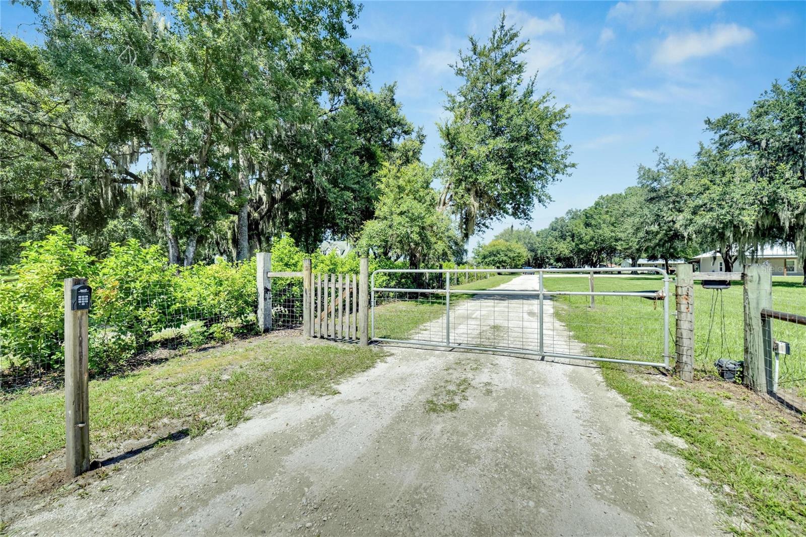 Image 41 of 99 For 9017 County Line Road