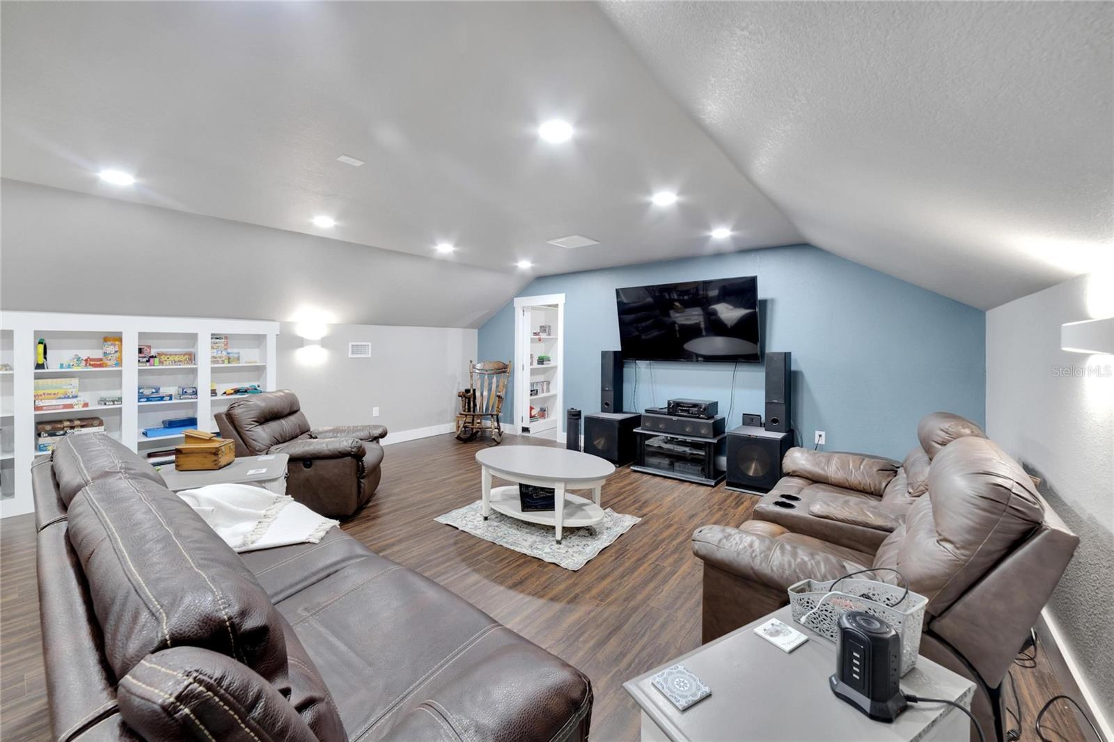 Image 65 of 99 For 9017 County Line Road