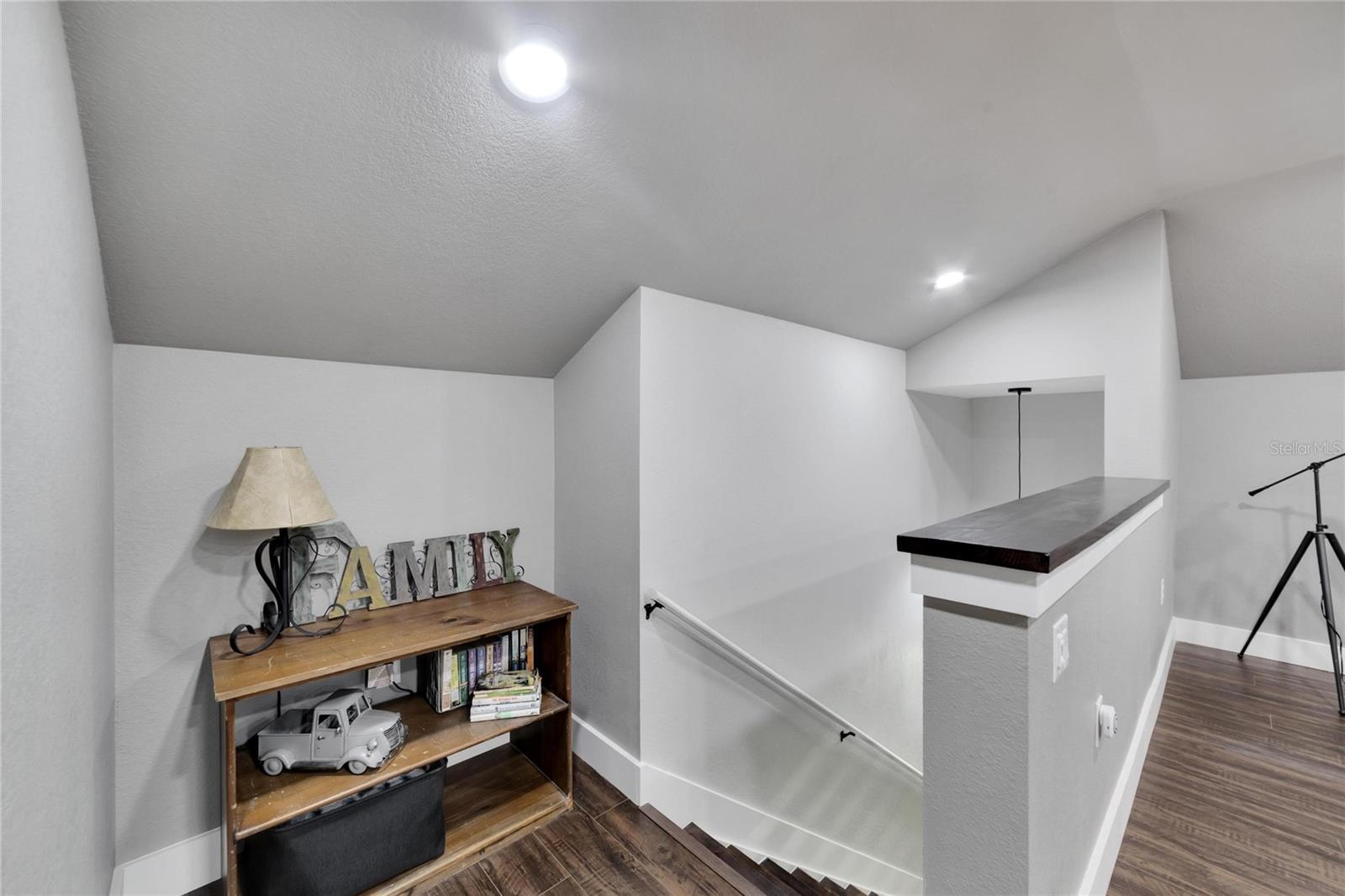 Image 70 of 99 For 9017 County Line Road