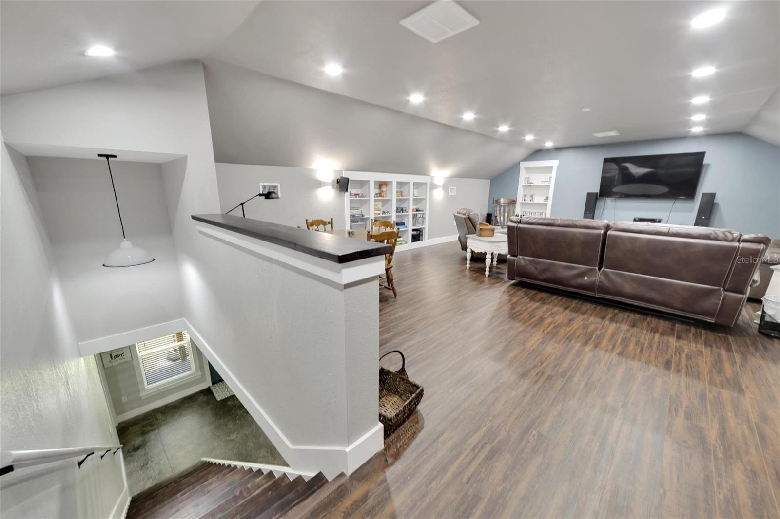 Image 99 of 99 For 9017 County Line Road