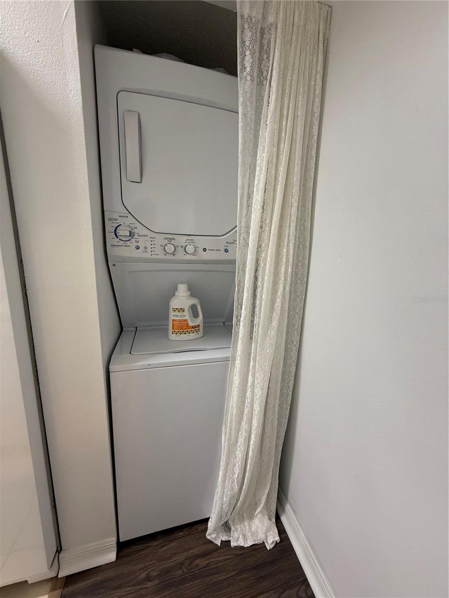 Image 8 of 26 For 6916 Stones Throw Circle N 9110