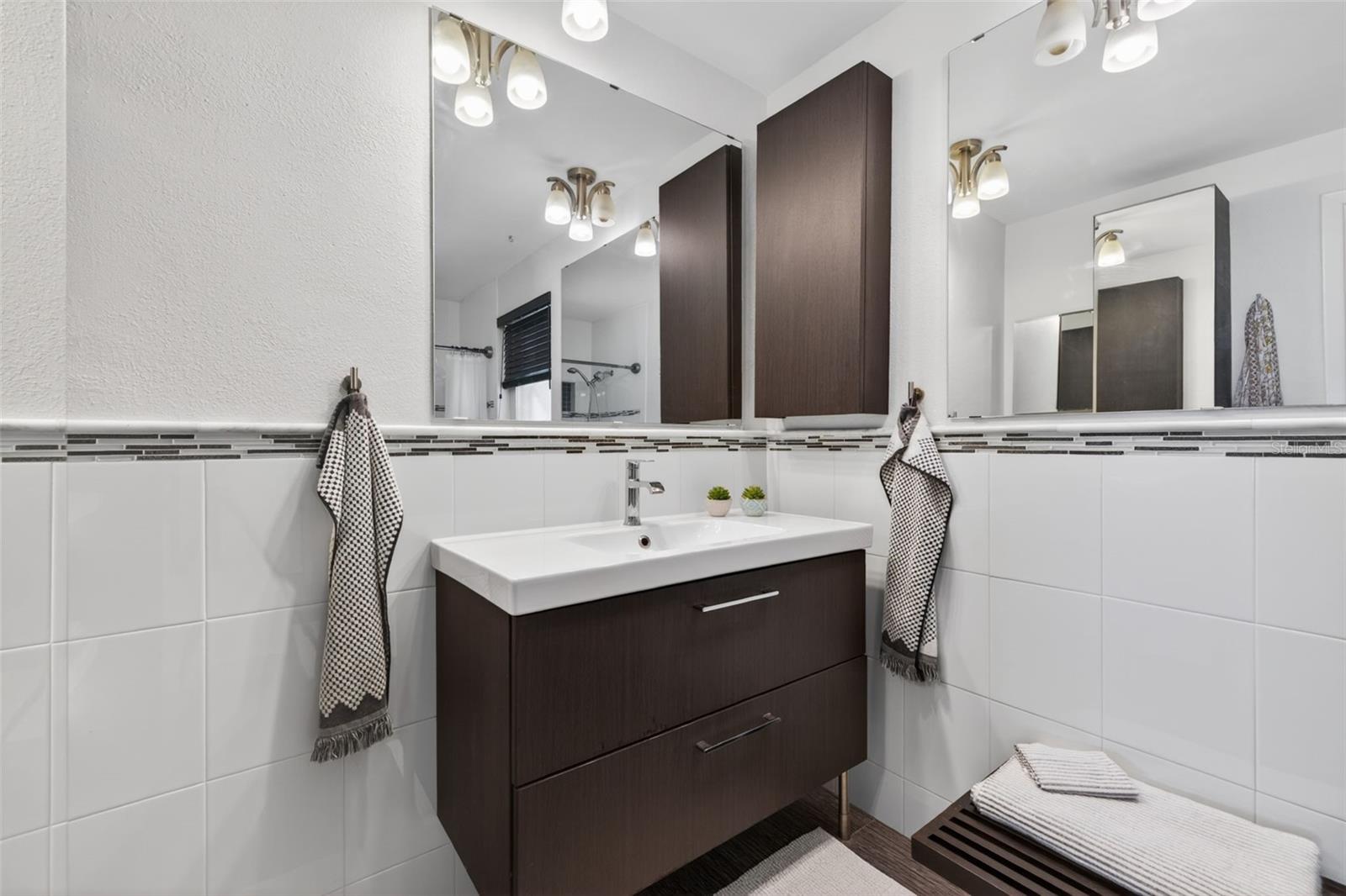 Listing photo id 24 for 4461 38th Way S