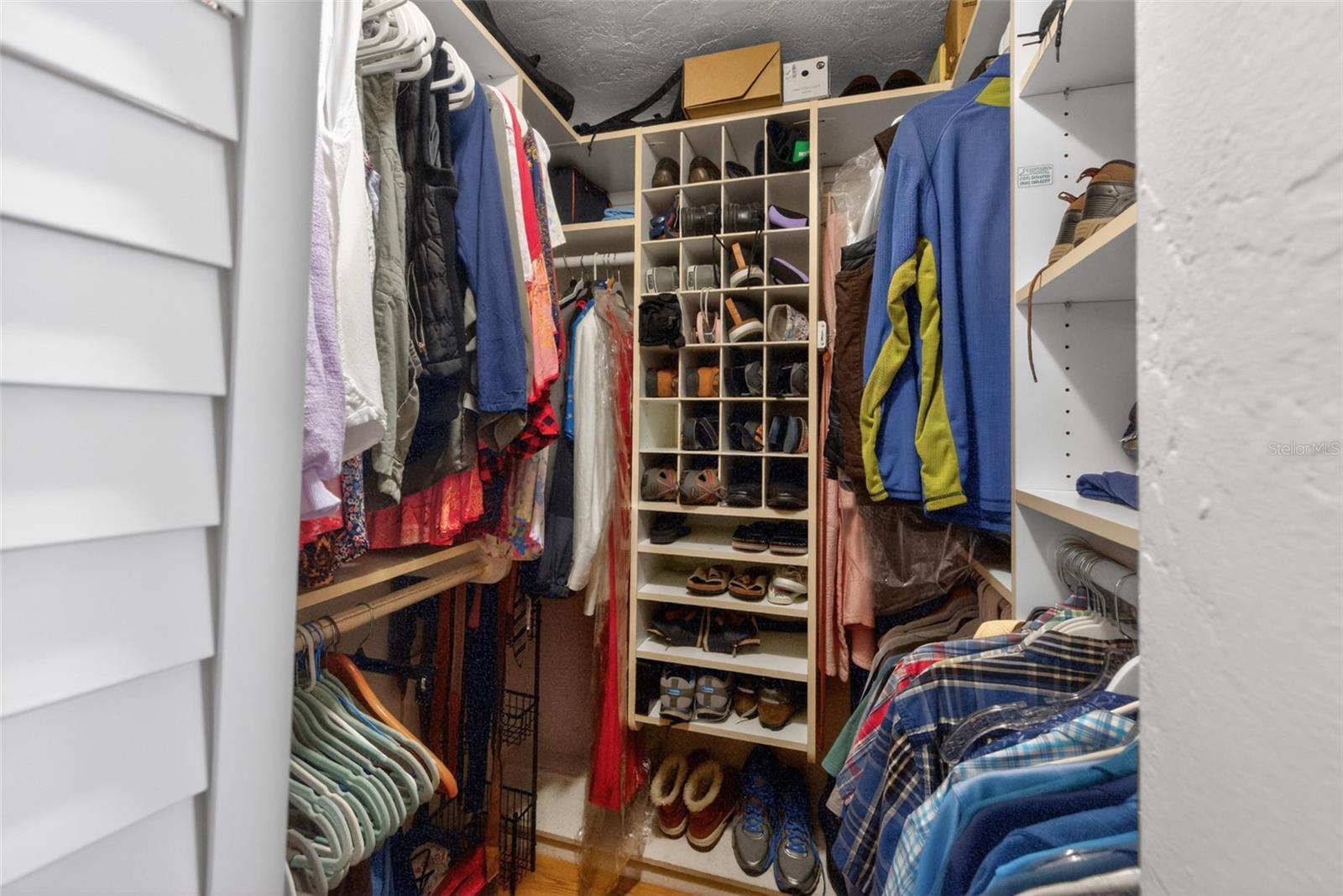 Listing photo id 26 for 4461 38th Way S