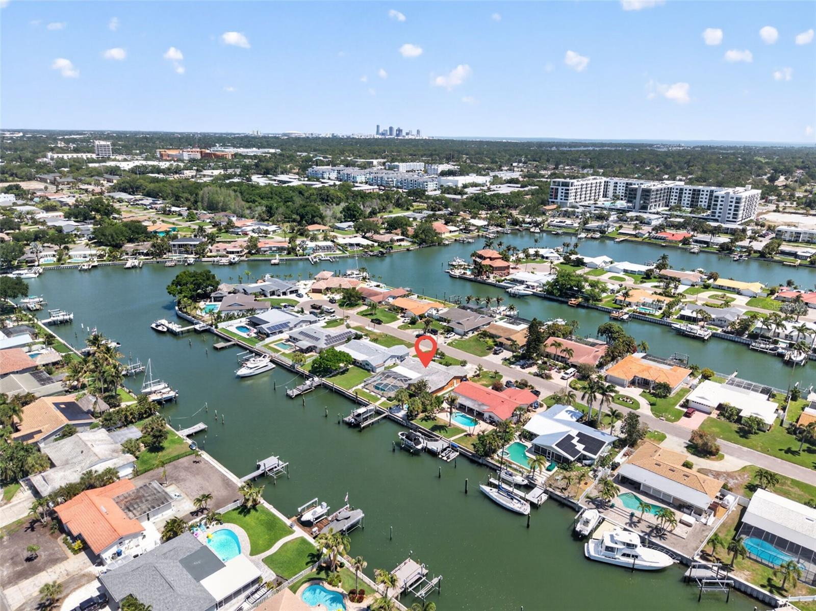 Listing photo id 49 for 4461 38th Way S