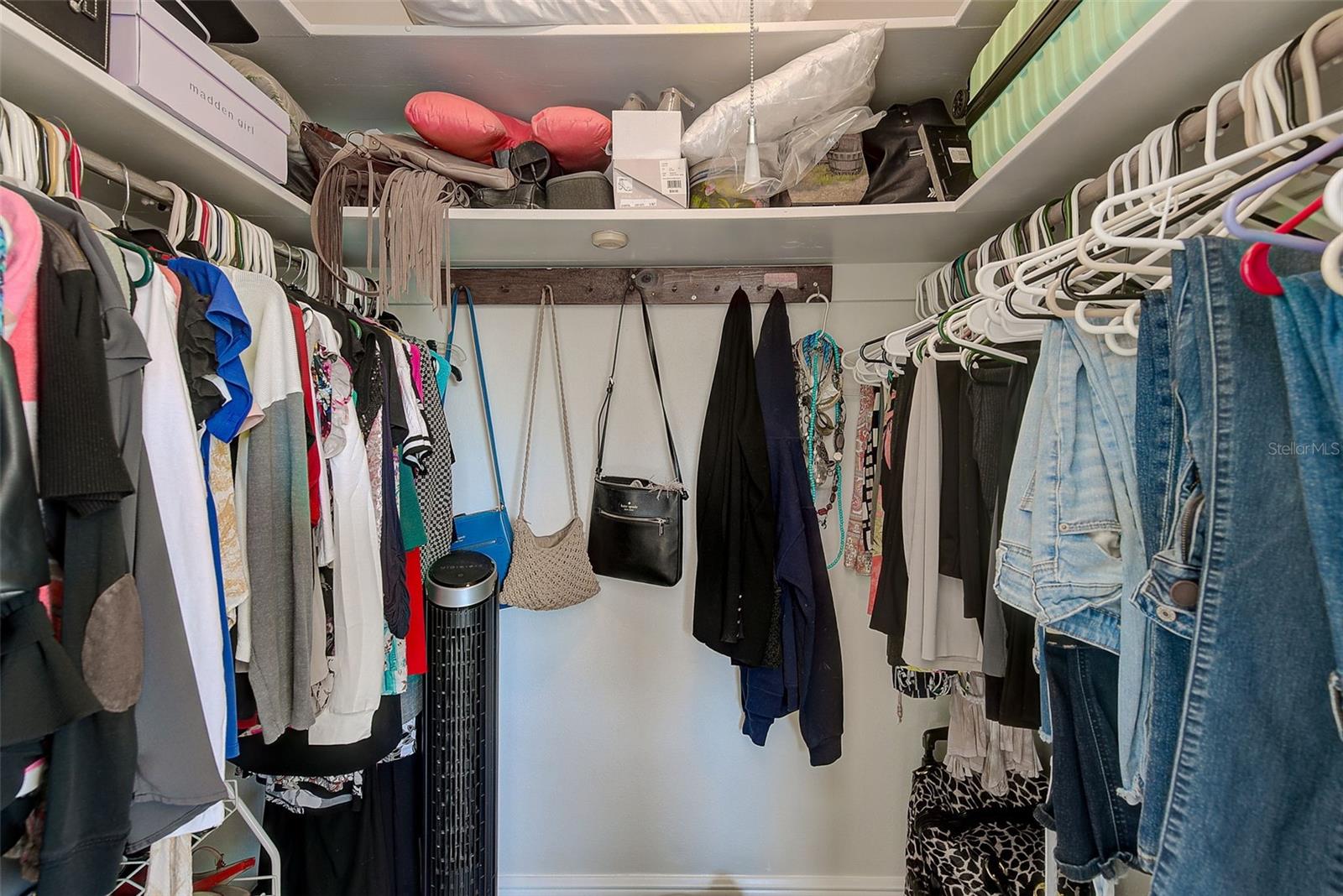 Image 19 of 29 For 7195 Augusta Boulevard