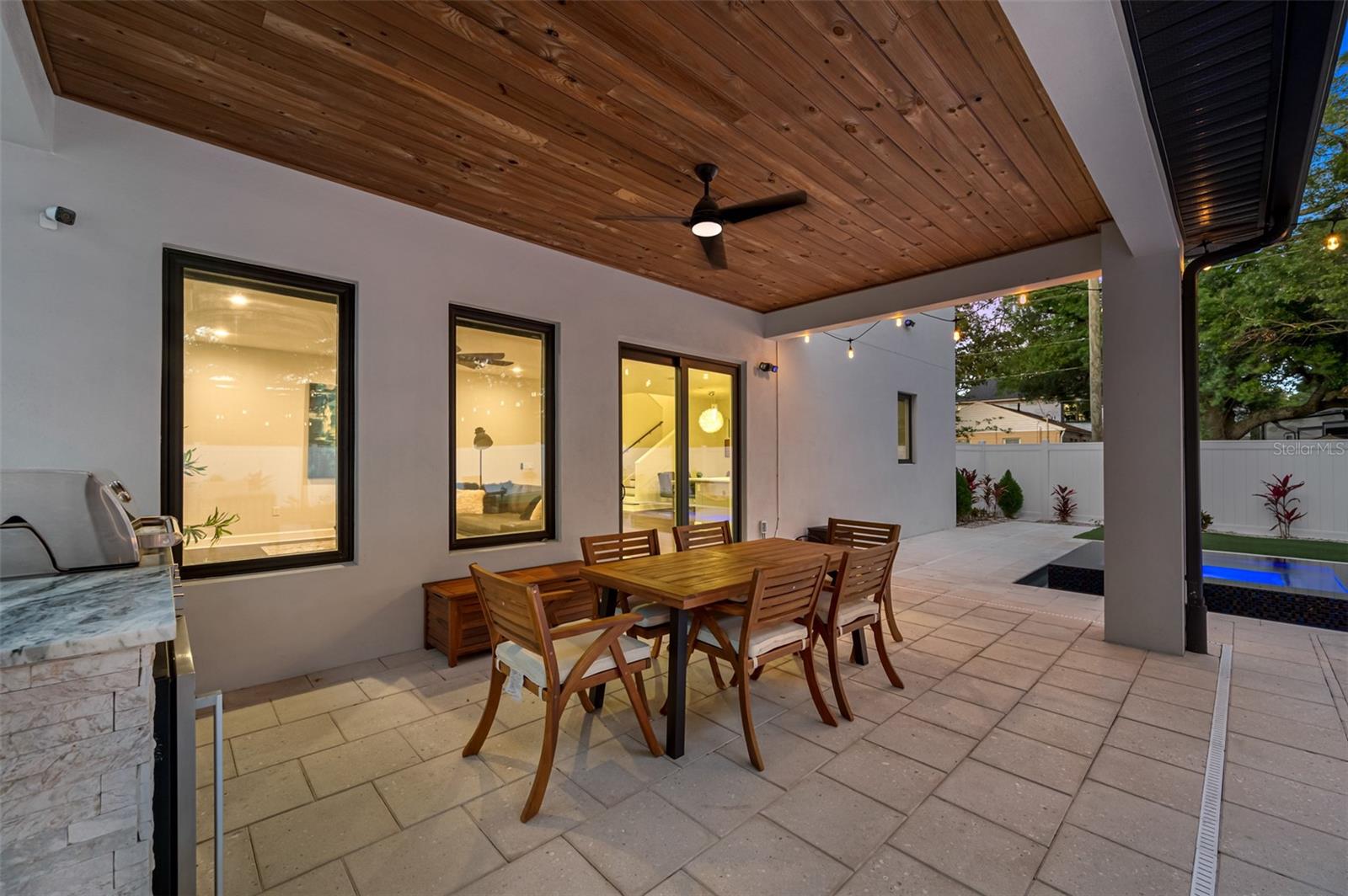 Image 69 of 79 For 902 Plymouth Street