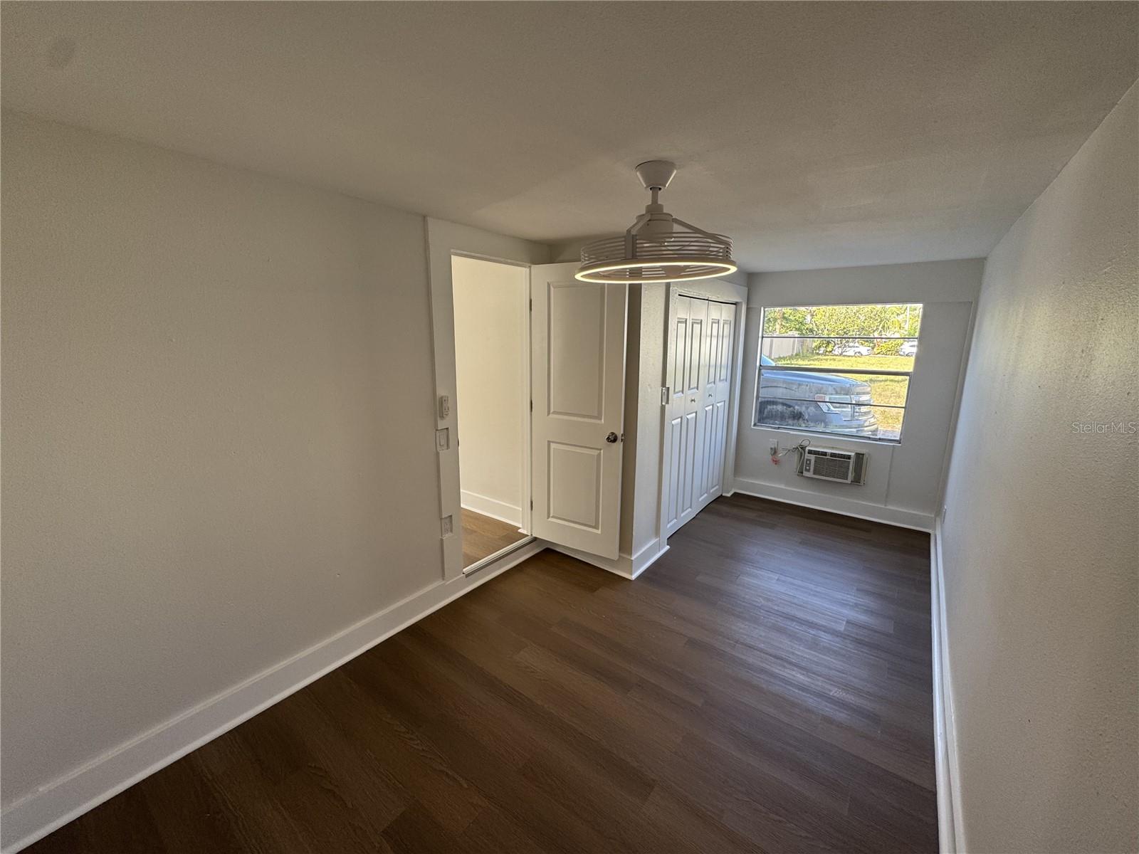 Image 12 of 13 For 333 9th Avenue N A