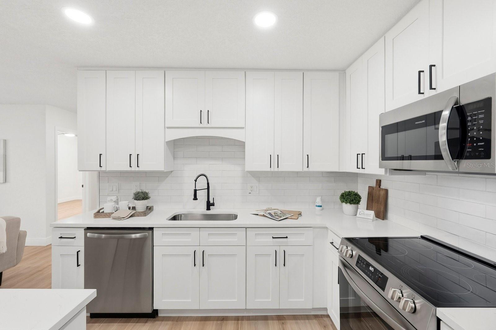 Image 10 of 31 For 11123 111th Street