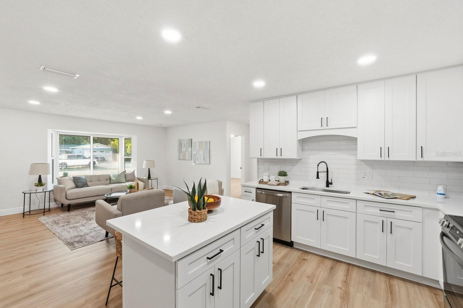 Image 11 of 31 For 11123 111th Street