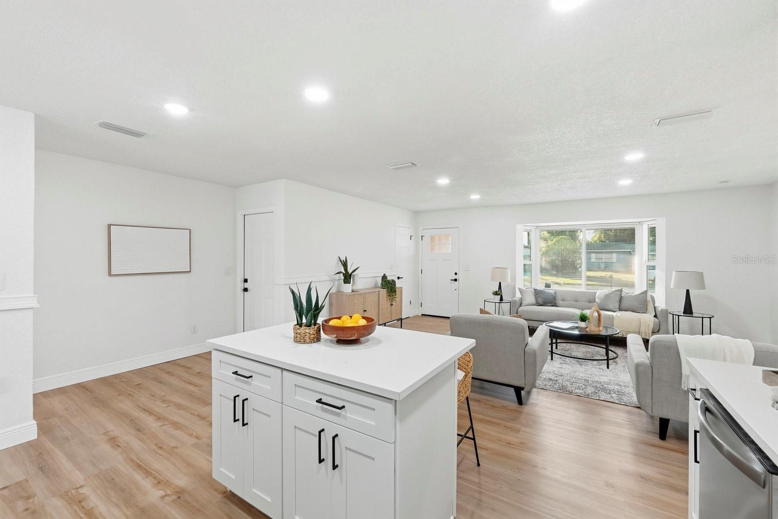 Image 12 of 31 For 11123 111th Street