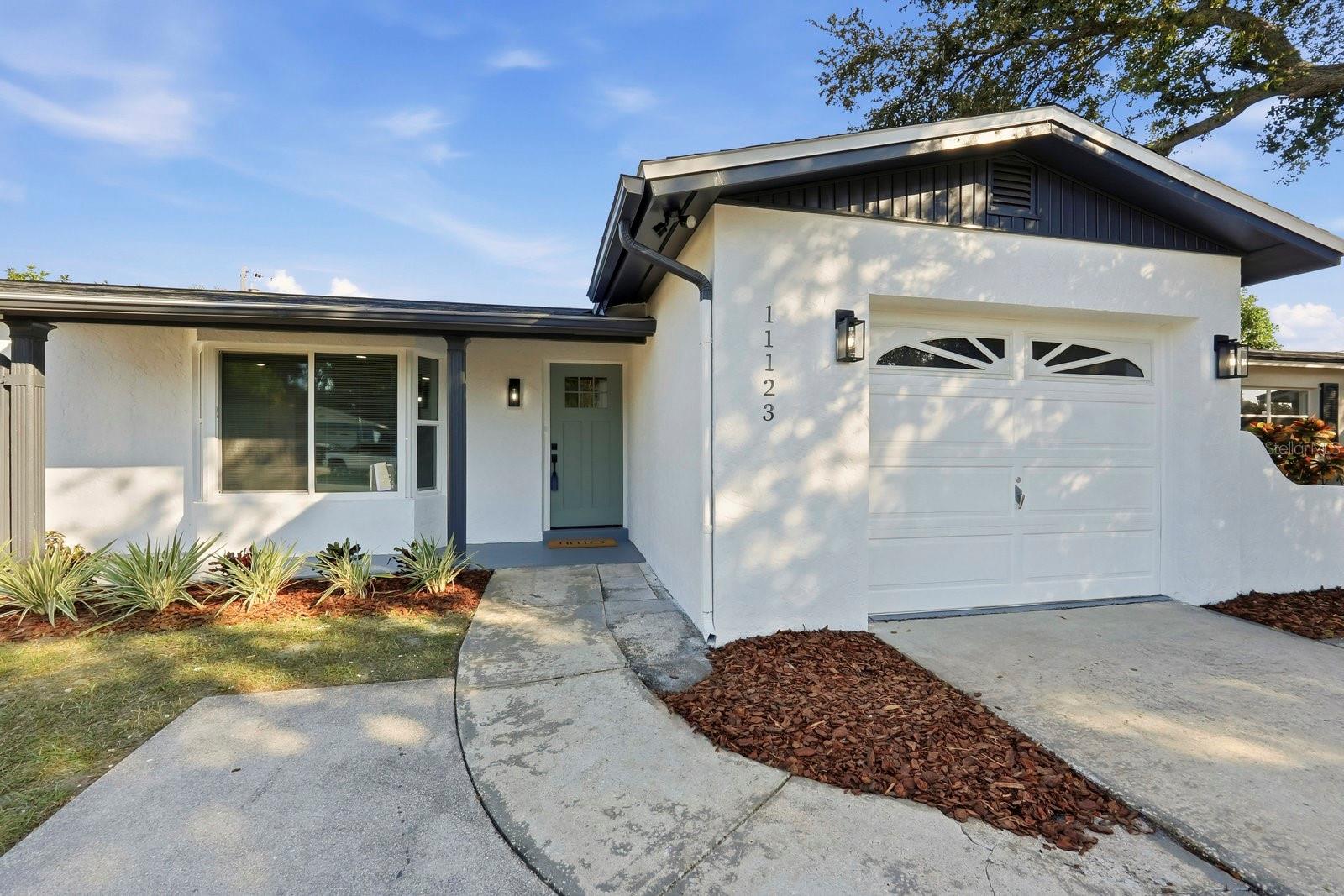 Image 2 of 31 For 11123 111th Street