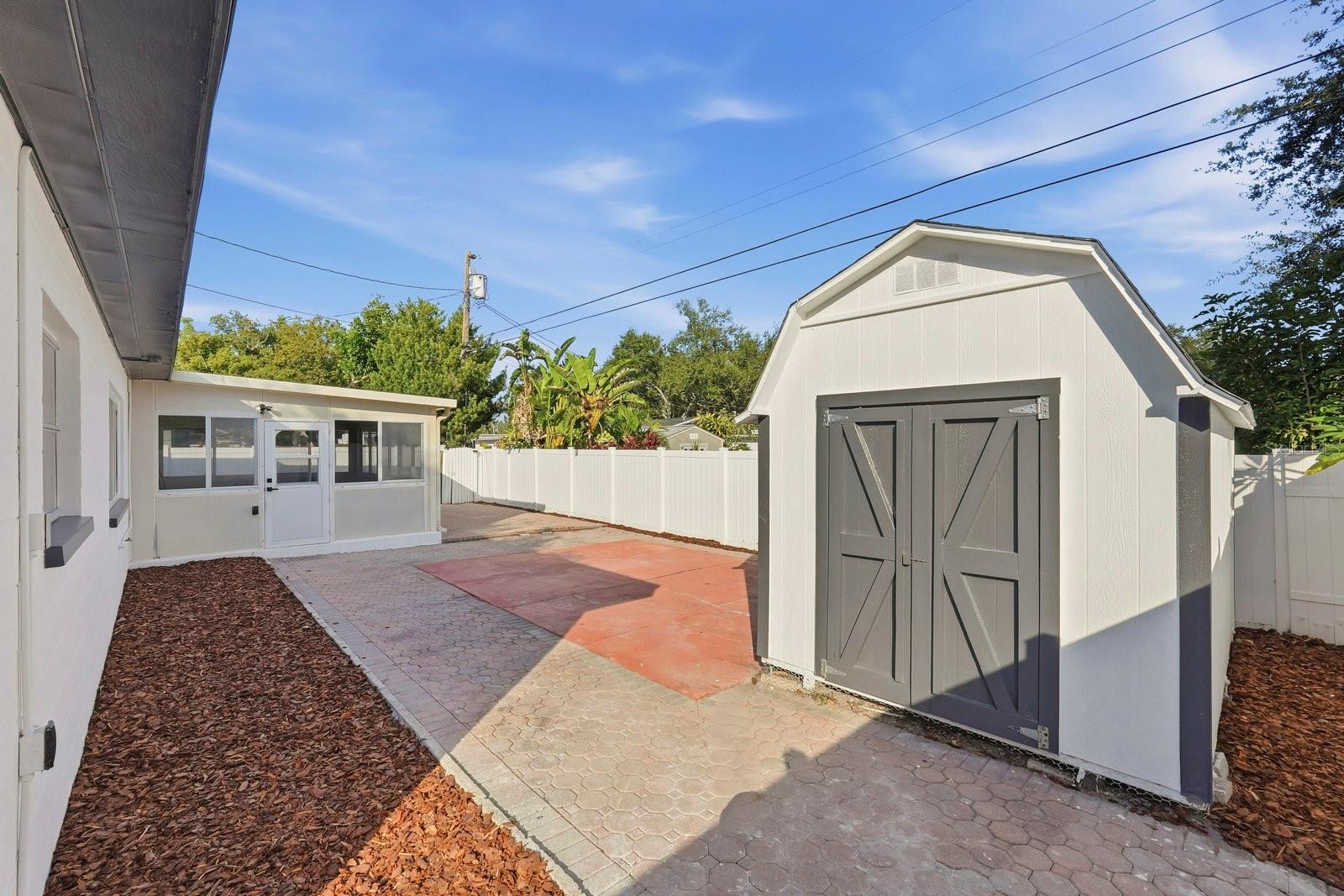 Image 26 of 31 For 11123 111th Street