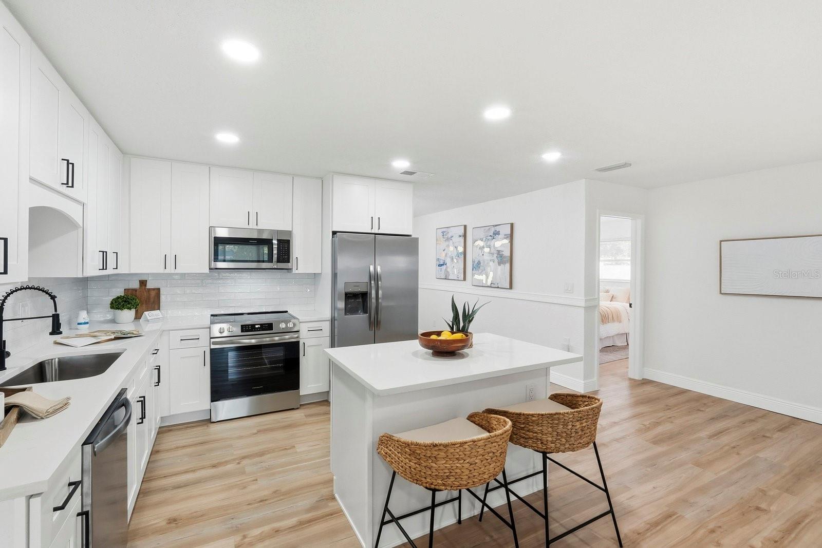 Image 7 of 31 For 11123 111th Street