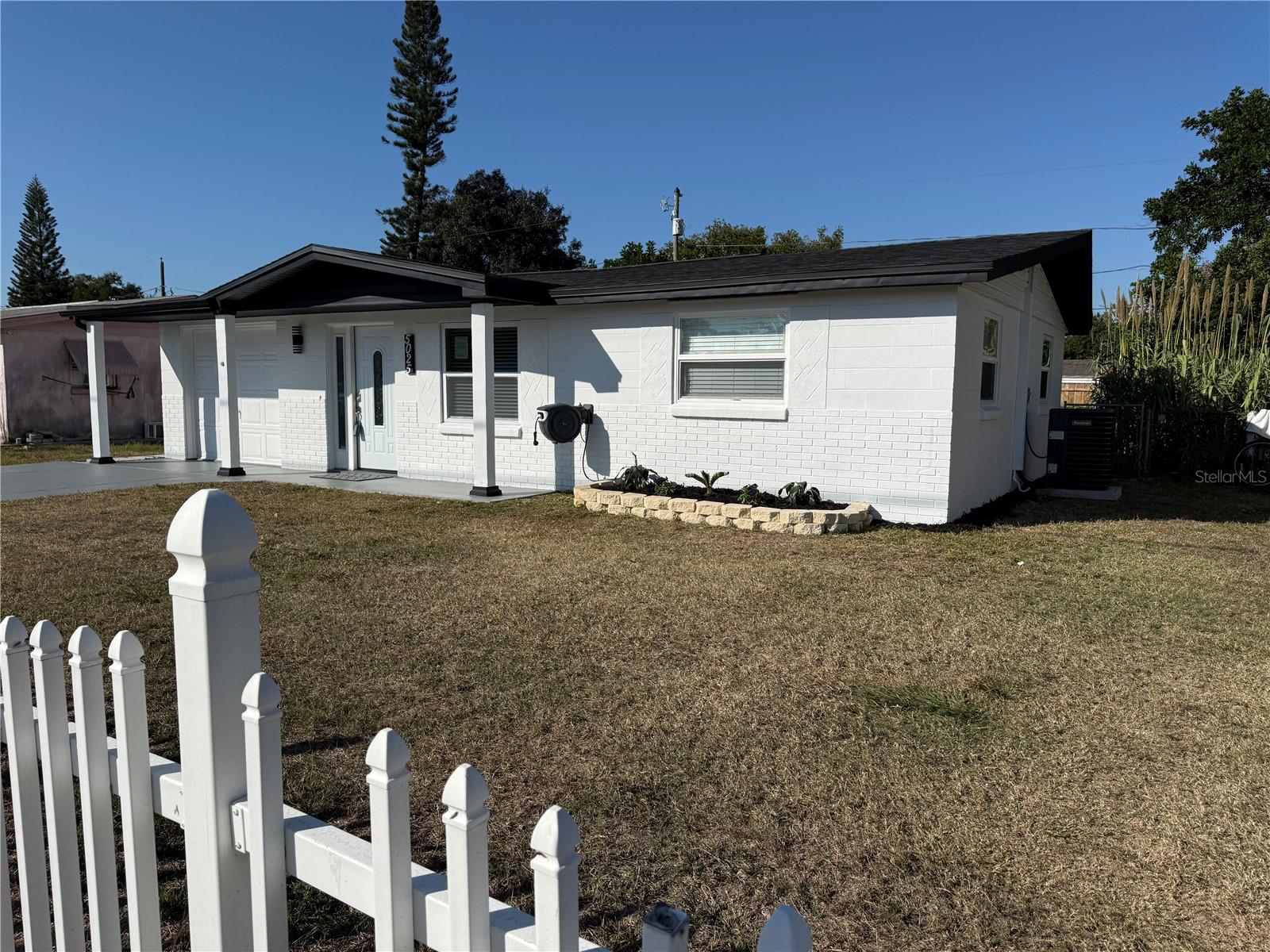 Image 3 of 39 For 5025 State Road 54