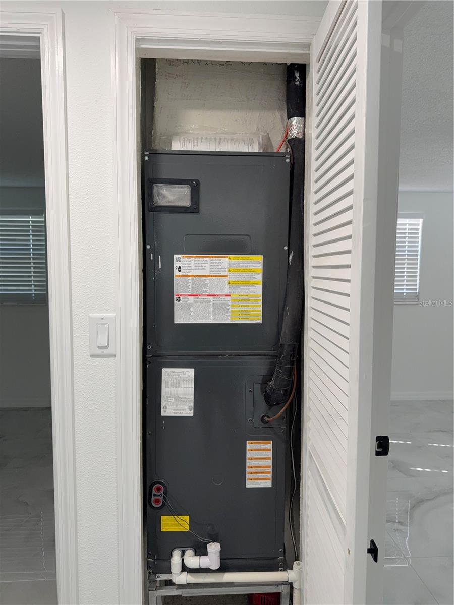 Image 36 of 39 For 5025 State Road 54