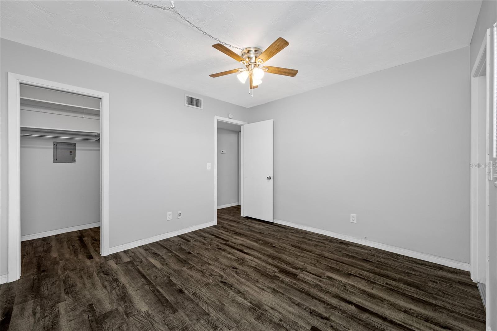 Image 16 of 23 For 50 Liberty Way 10