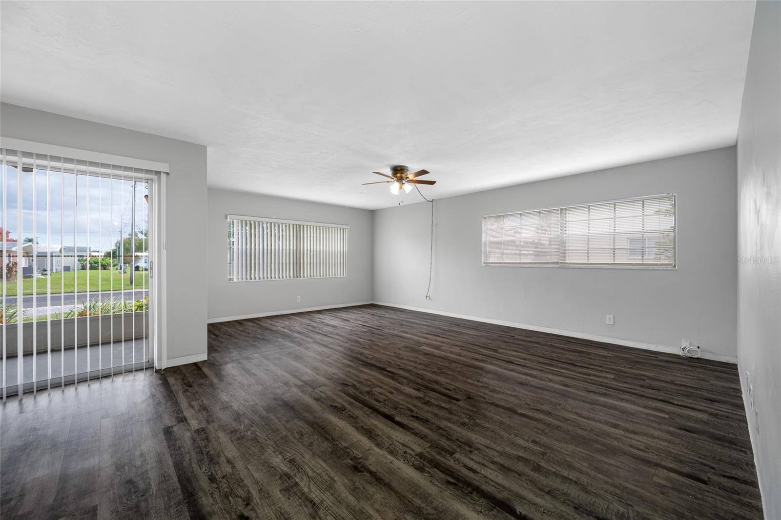 Image 2 of 23 For 50 Liberty Way 10